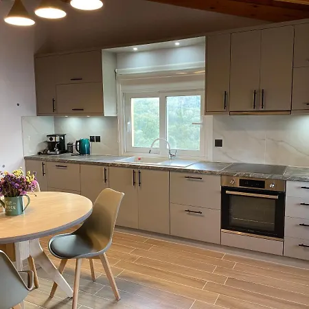 דירה Christina's Loft *